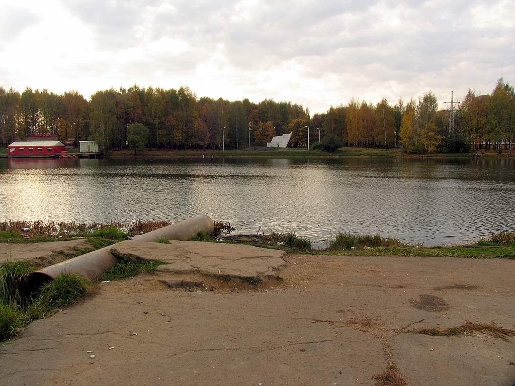 Лобненский городской пруд