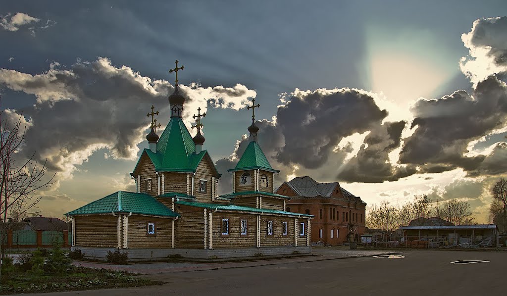 Воскресенск. Церковь Сергия Радонежского в Лопатинском