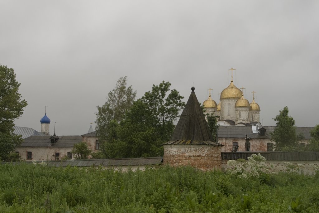 Mozhaysk, Luzhetskiy monastery, July-2008