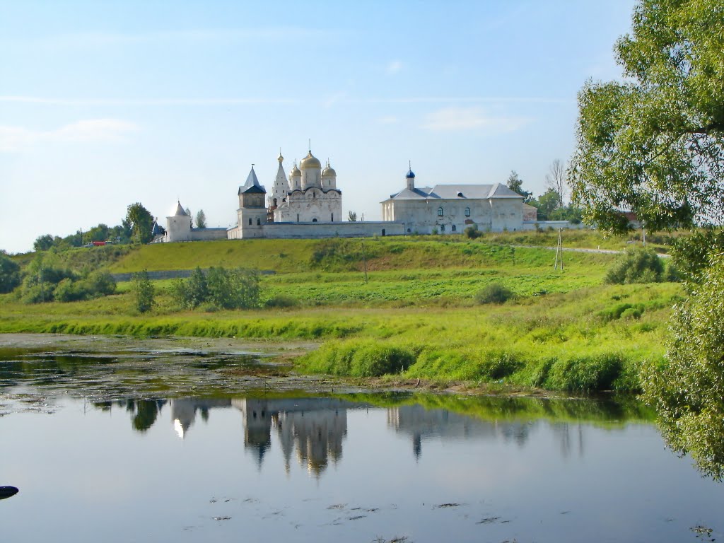 Лужицкий монастырь на Москва-реке