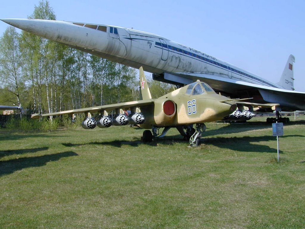 SU 25 and TU 144