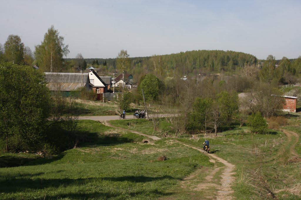 Муханово. Спуск на асфальт