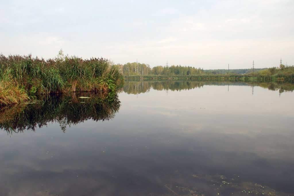 Озеро осенью 2