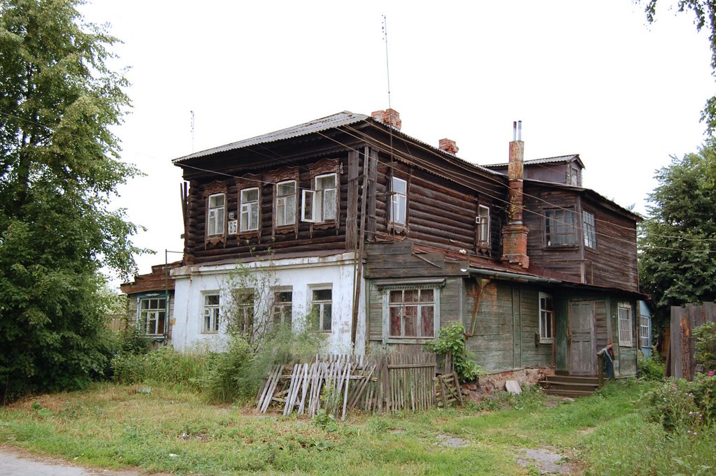 Дом старый
