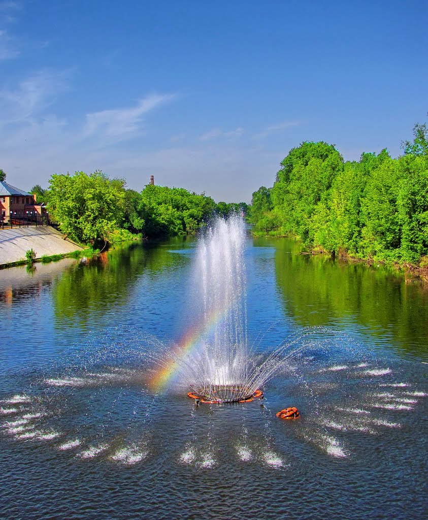 Rainbow on a Fountain