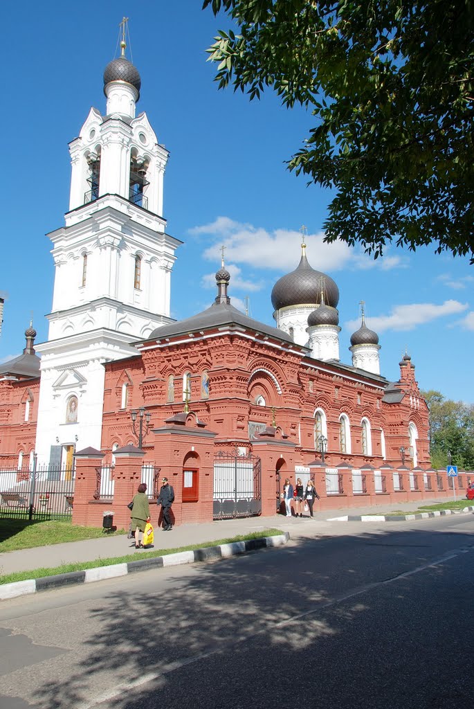 Церковь иконы Тихвинской Божьей Матери.
