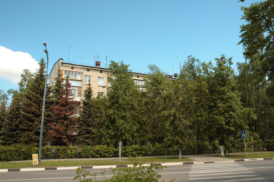 Садовая 16
