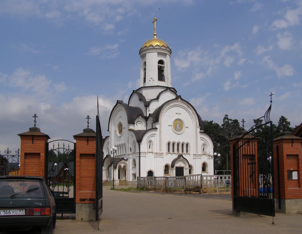 Храм в Опалихе