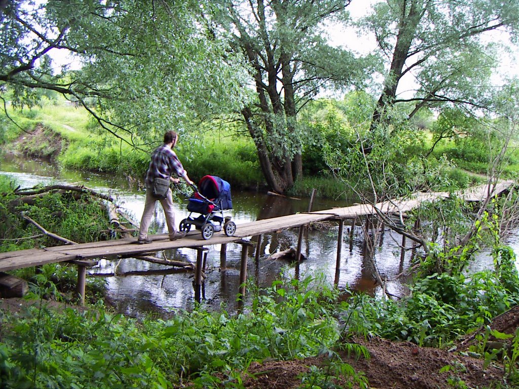Small bridge over Vokhonka