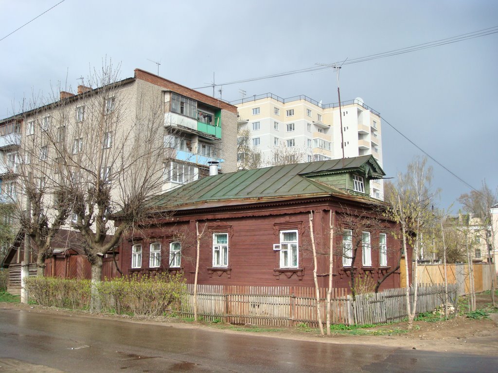 Дома разного возраста