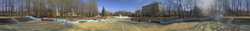 Сквер около "Арбата"