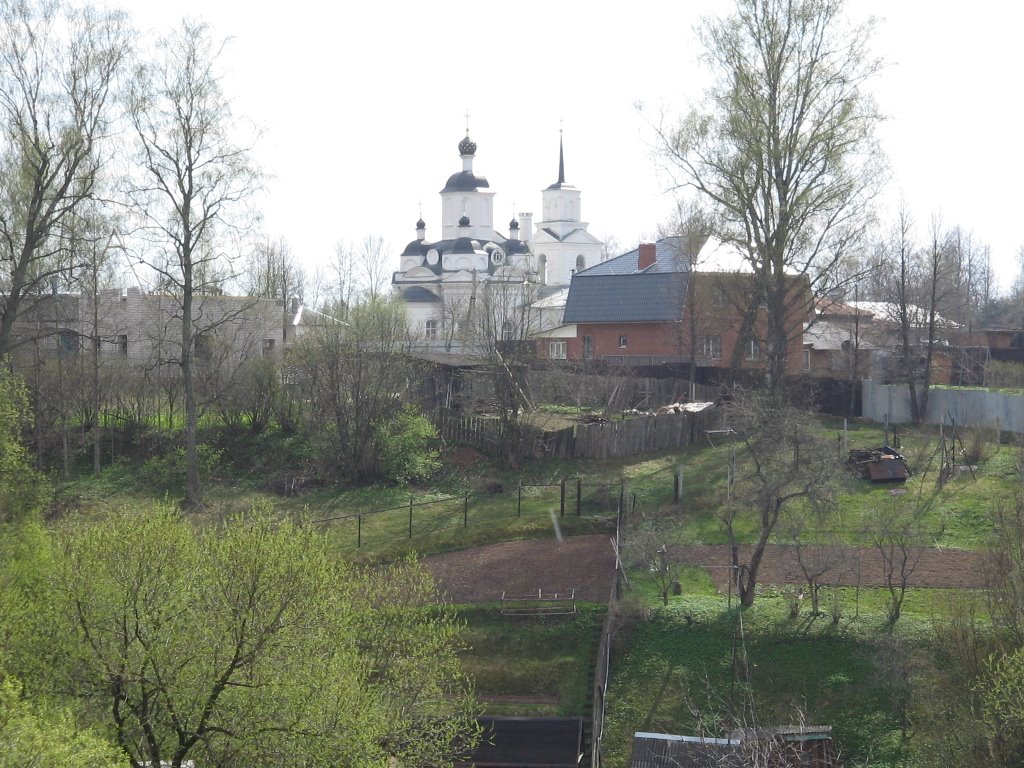 Вид на Храм Дмитрия Солунского / View on Dmitry Solunsky Temple