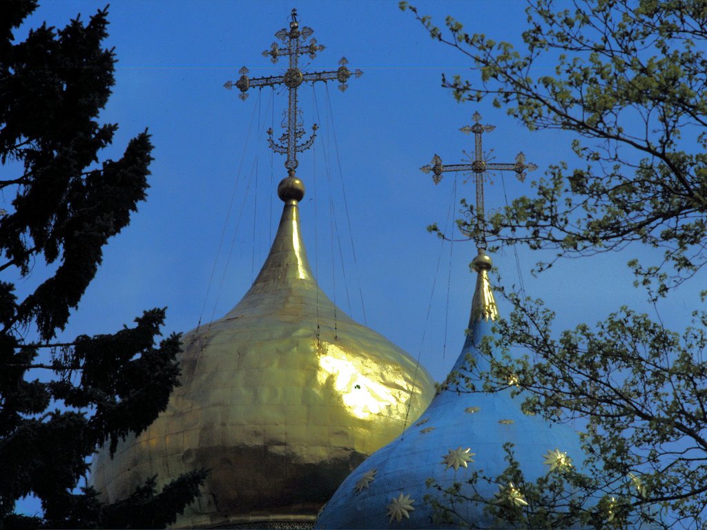 cúpulas bizantinas en la iglesia de la Asuncion en Zagorsk-1987