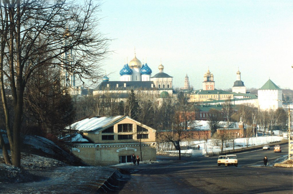 Zagorsk, Rusia 1992, (or Sergiyev Posad, Russia)