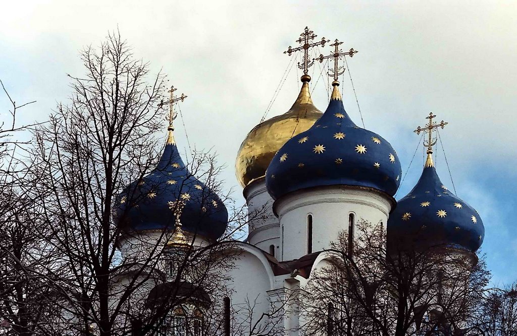 Russia, Zagorsk (or Sergiev Posad), Assumption Cathedral, Oct. 1990