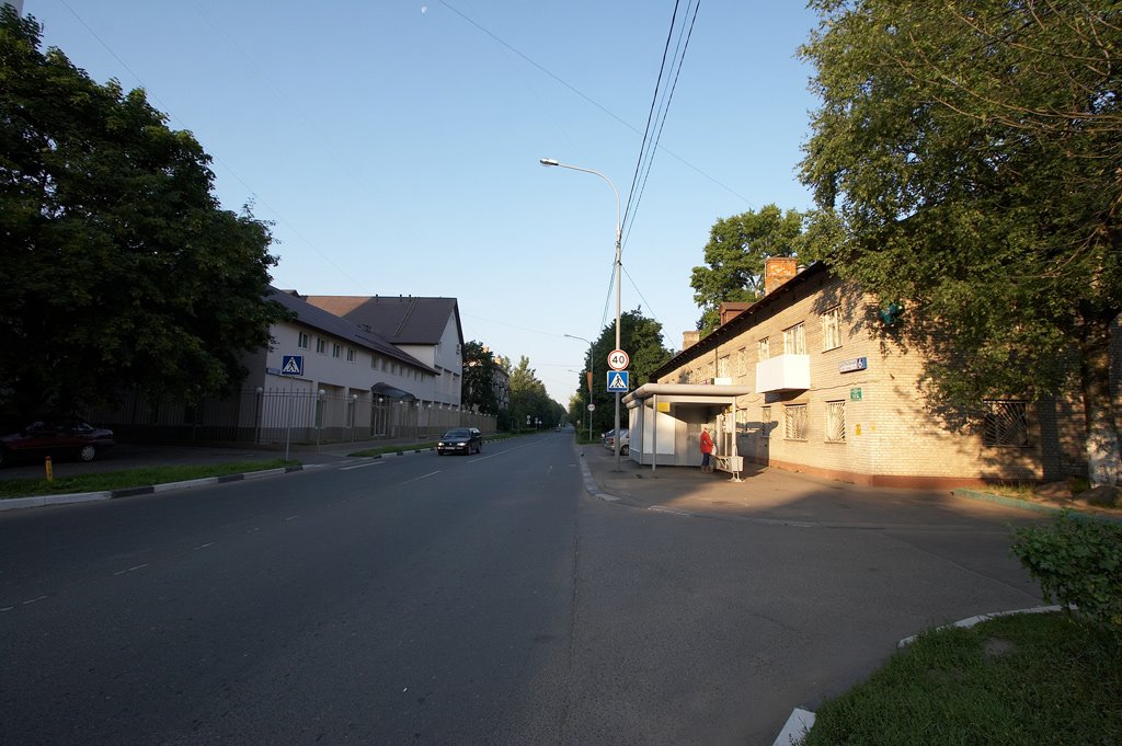 Остановка недалеко от макдака