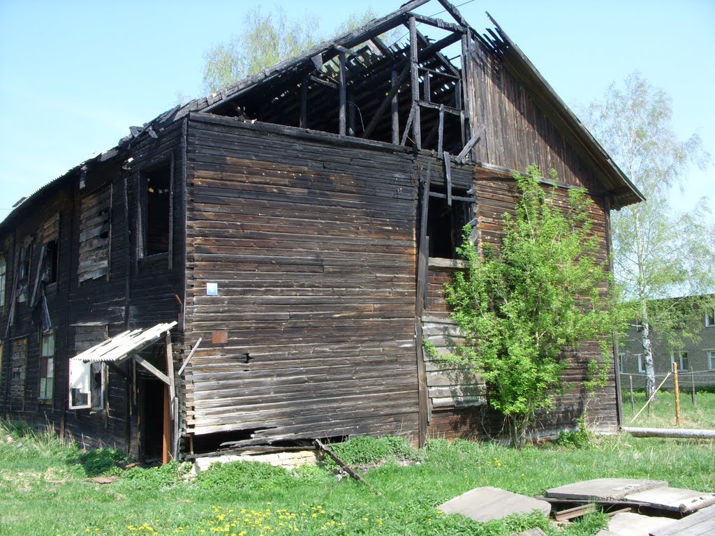 Кончина старого барака. The Death of an Old Baracco