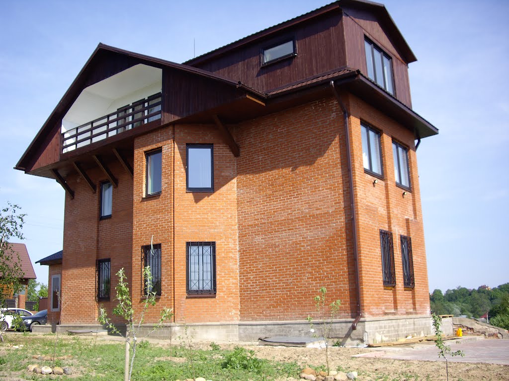 Тучково, Дача Володи, май 2011