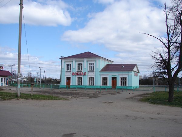 Вокзал в Уваровке