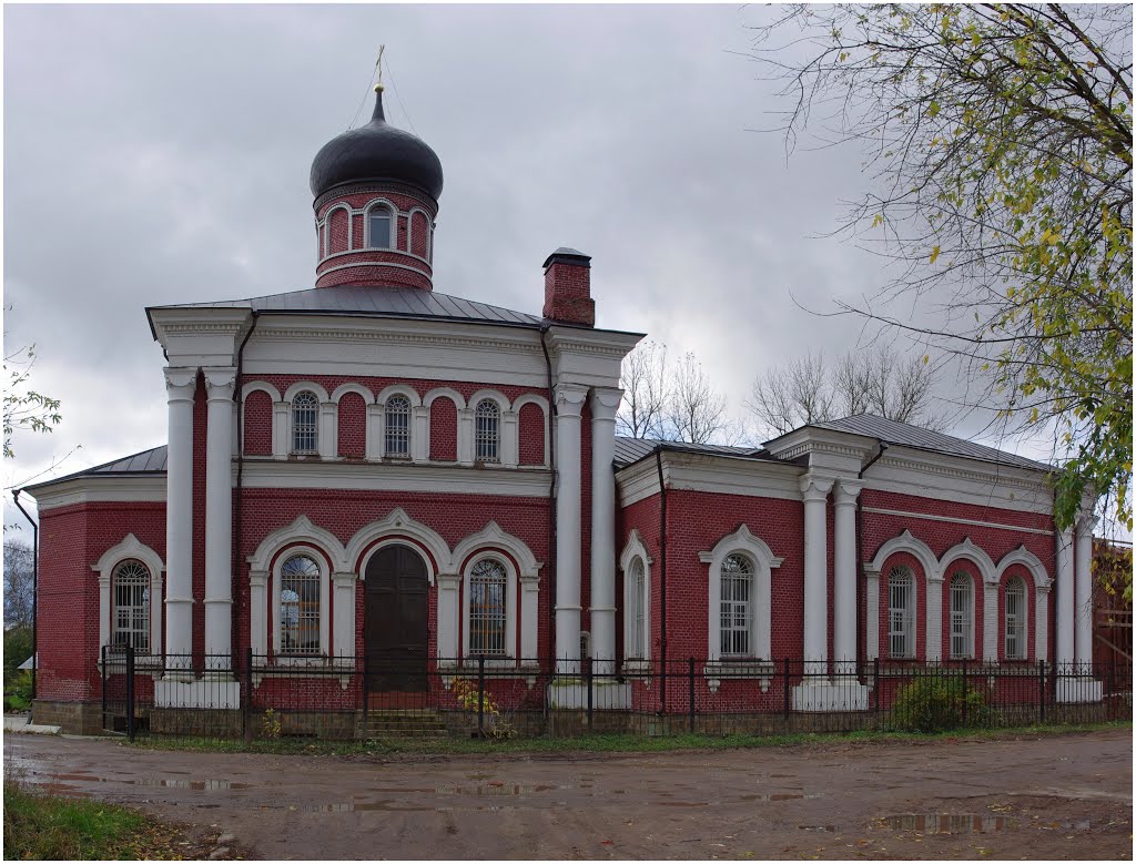 Хотьково. Алексиевская церковь. 09.2012.