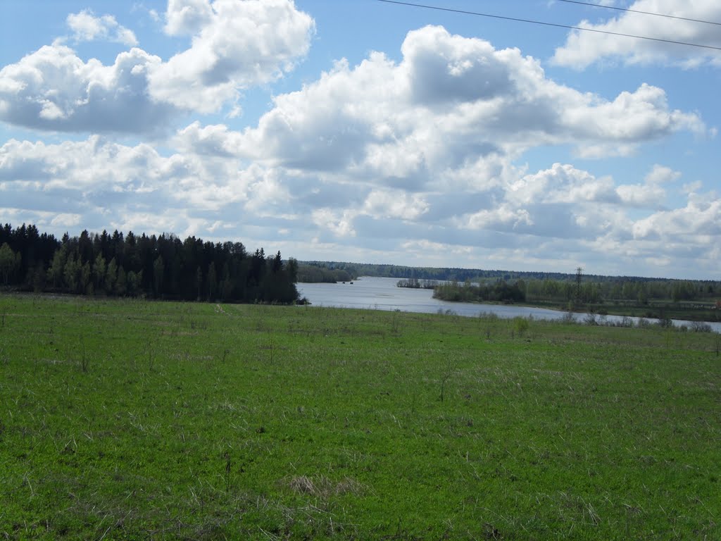 вид на водохранилище