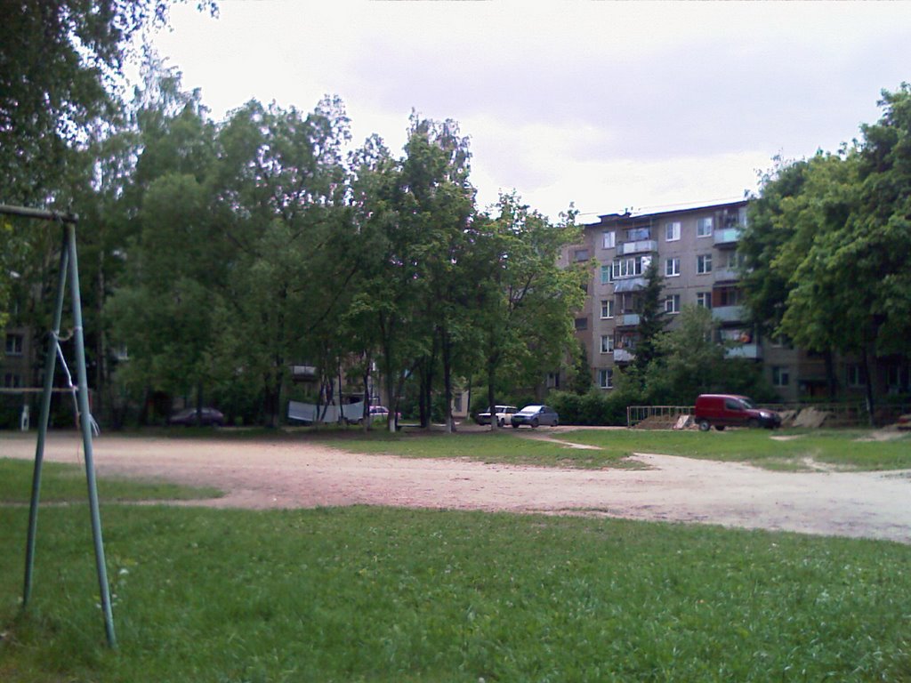 Тихий двор в Электростали