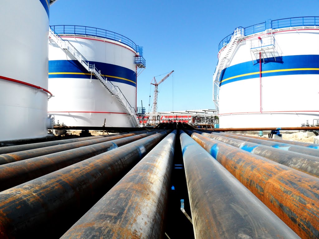 Строительство нефтебазы