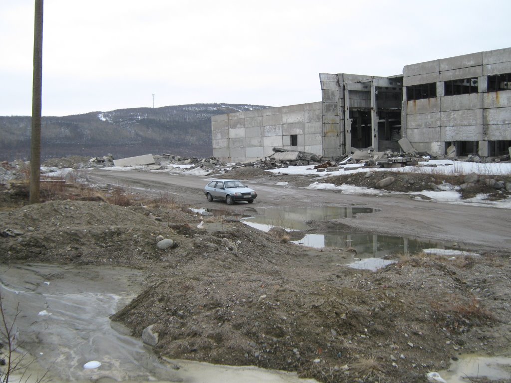 Заброшенная стройка