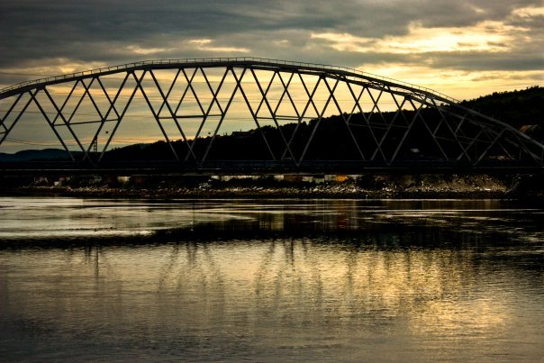 Мост через реку Тулома