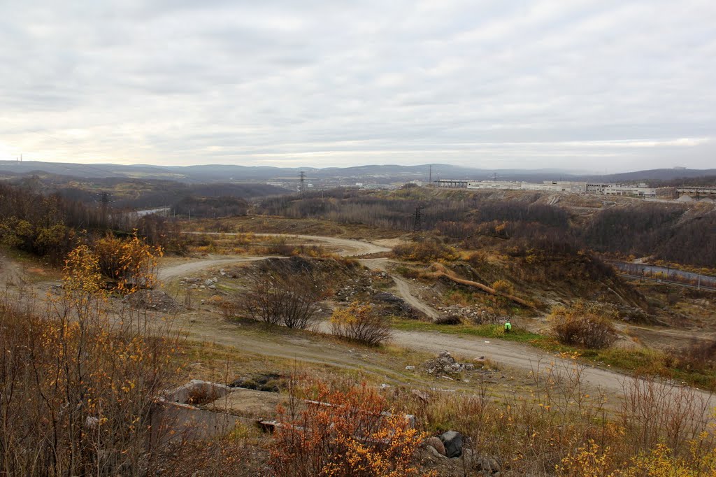 Спуск в карьер к автодрому