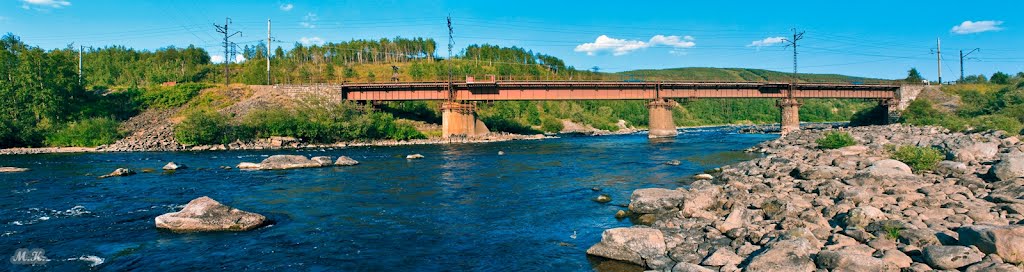 bridge over the river (ж/д мост через Колу)