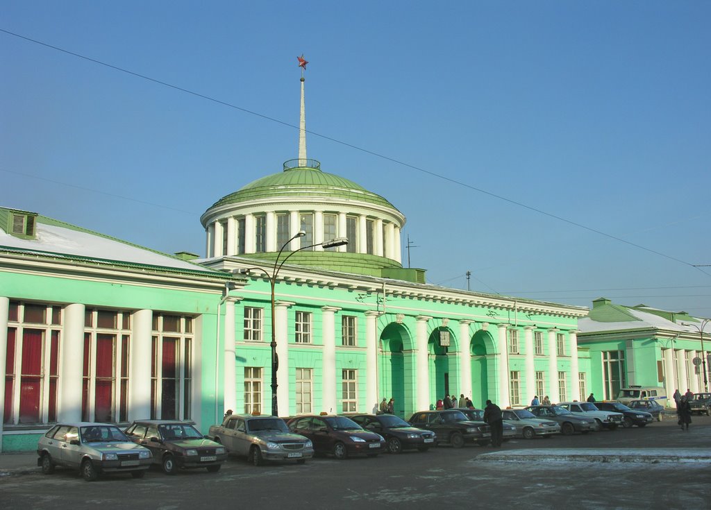 Murmansk railway station