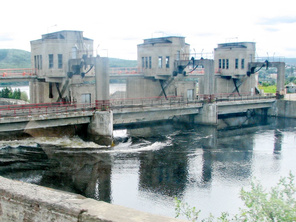 Вода перед падением вниз. Автор фото Кузнецов А.В.