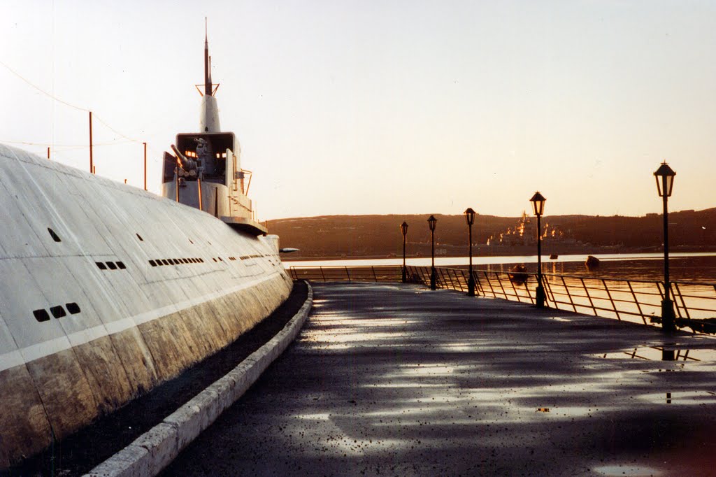 Подводная лодка К-21 на вечном приколе. Повредила"Тирпиц"(The submarine K-21 damaged the "Tirpitz")