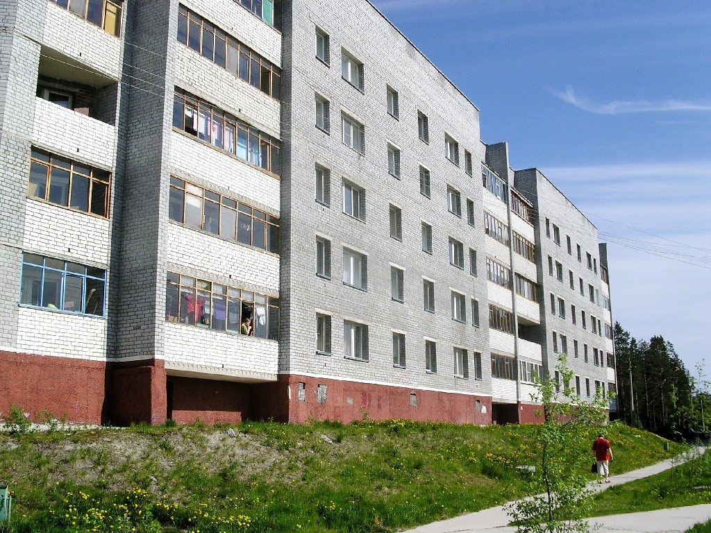 Строителей 16