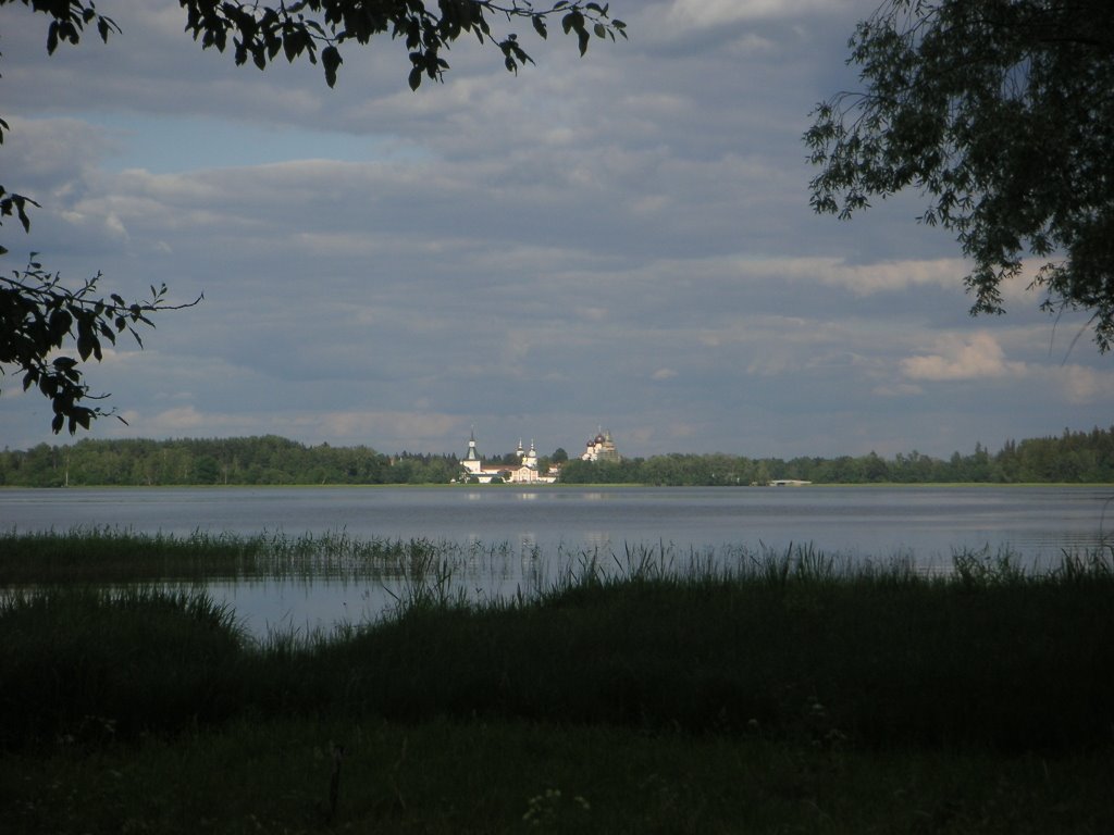 Иверс