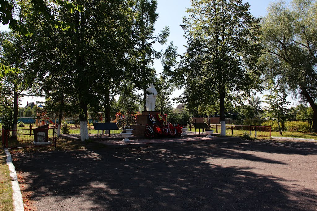Памятник героям ВОВ
