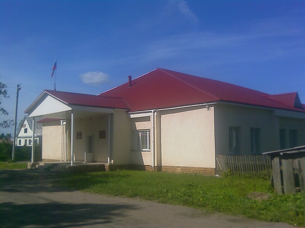 Суд