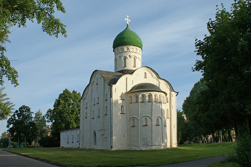 храм Федора Стратилата