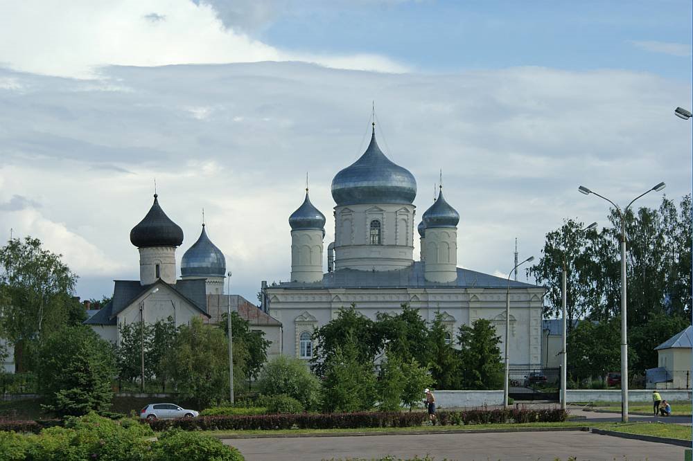 покровский монастырь