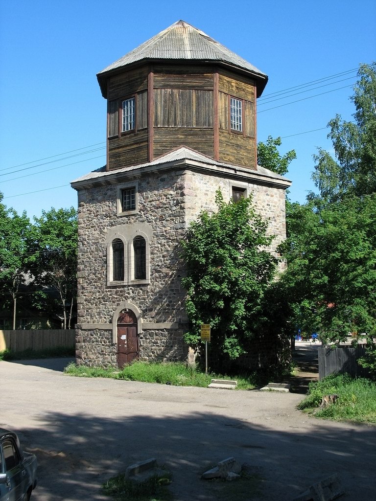 Watering tower, Pestovo station