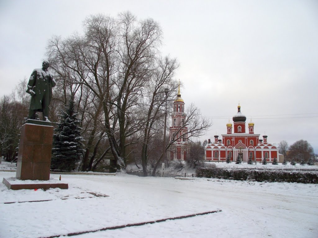 Ленин и собор