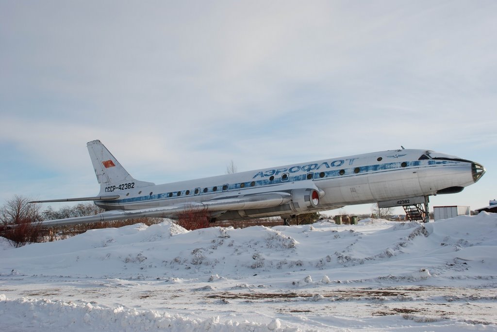 Tupolev-104A near Airport Berdsk