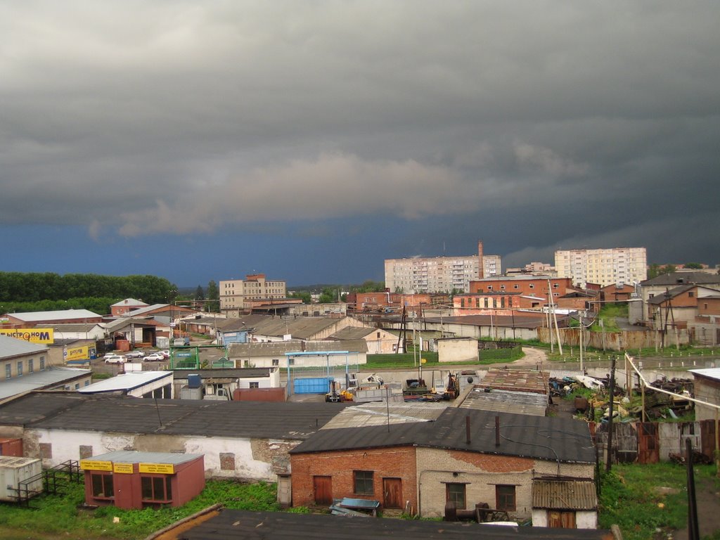 Вид из окна этого дома (23.07.2006)