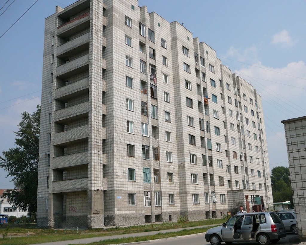 Комсомольская ул., 32