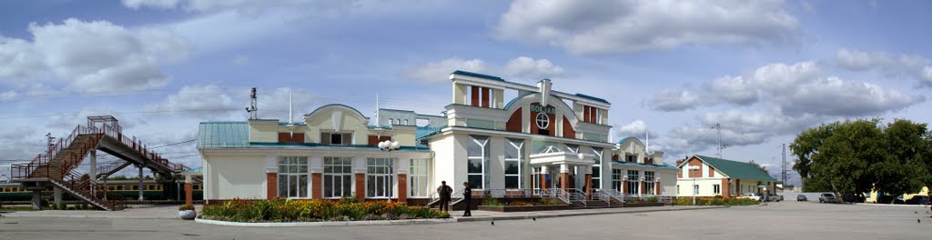 жд. вокзал,Искитим