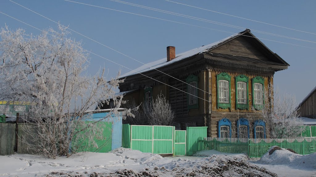 Новосибирская обл., рп Колывань. Дом на ул. Кирова