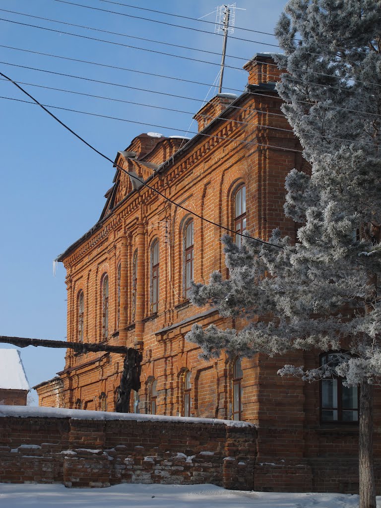 Колывань. Бывшая учительская школа