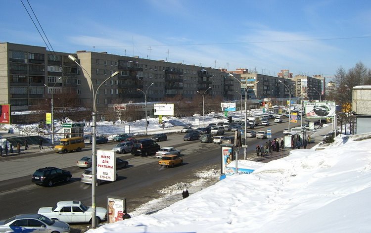 Красный пр., метро Гагаринская
