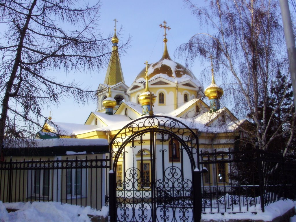 Храм